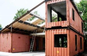 No tenían donde vivir pero con simples contenedores hicieron la casa de sus Sueños y pero todos se asombraron como que por dentro