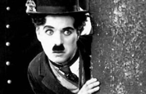 El poema de Charles Chaplin que aún hoy sigue cambiando la vida a quienes lo leen