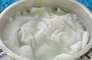 Aquí se explica cómo aclarar la ropa blanca sucia sin mucho esfuerzo